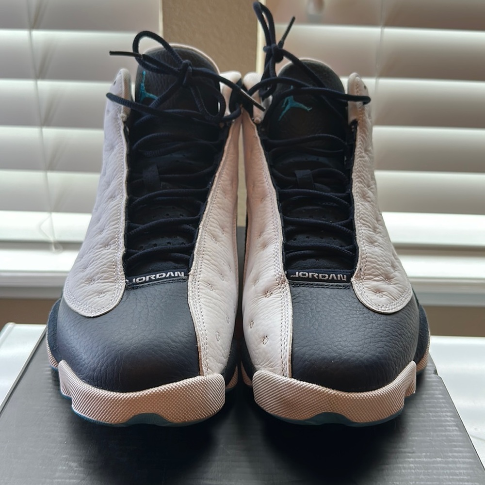 AIR JORDAN 6 RETRO